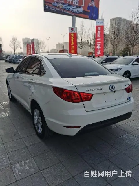 个人北汽eu260电动汽车新能源二手车 - 图片 4