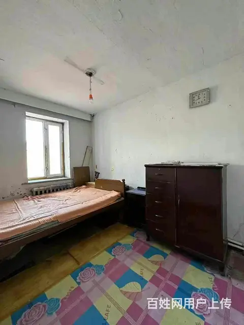 鹿林山消防队后身，鹿北街14号楼3楼（非顶），两室，正 - 图片 3
