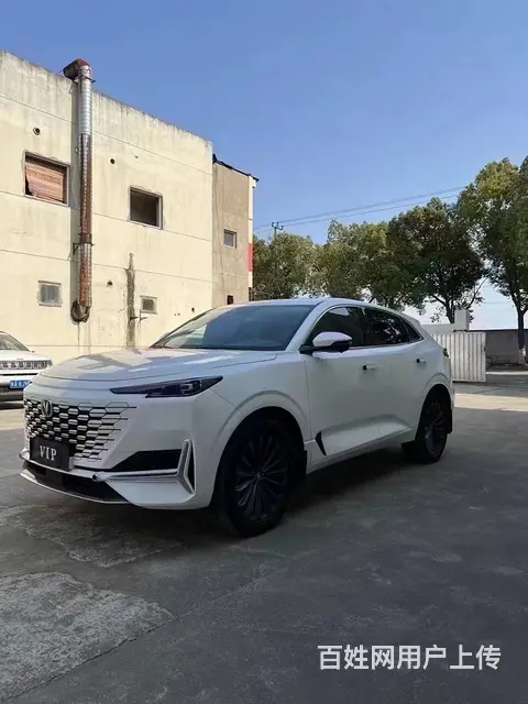 新到2022年长安UNl-K，2.0T尊贵版， - 图片 1