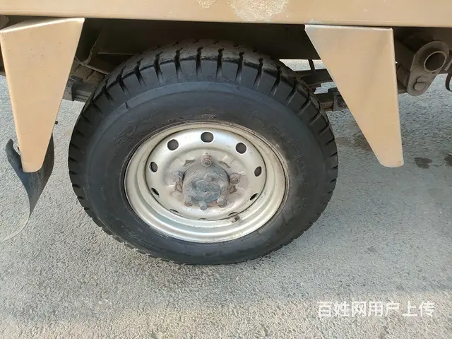 金马牌4个缸三轮摩托车 - 图片 5