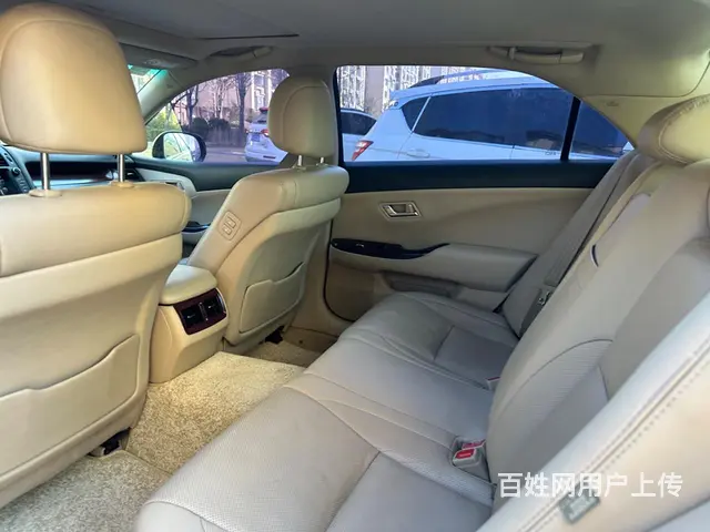 丰田 皇冠 2012款 2.5 手自一体 Royal 导航版 - 图片 10