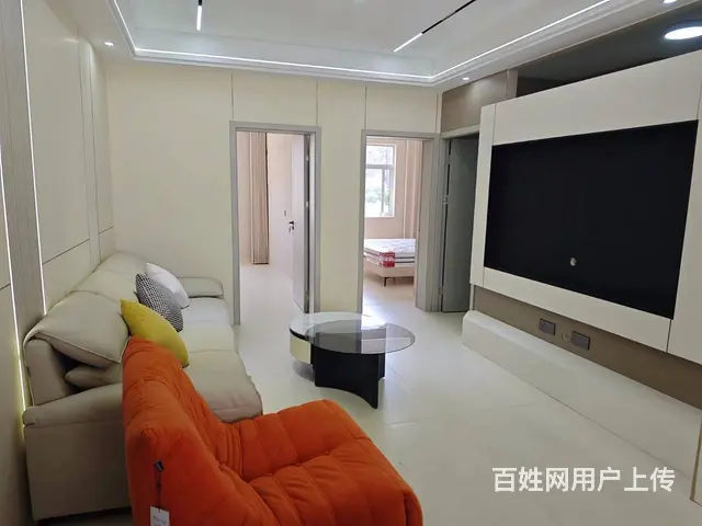 上高镜山商城精装送家具住房四楼证件齐全可按揭离二中及广场不远 - 图片 4