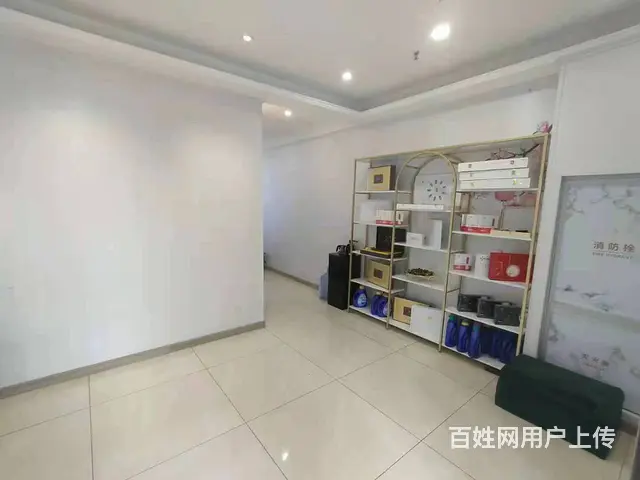新北区绿都万和城150平美容店转让 - 图片 5