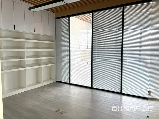 中粮大悦城，精装出租，高层视野，采光通透，交通便利，条件好谈 - 图片 4