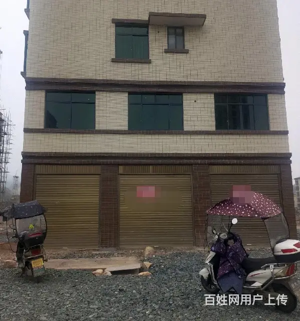 位置优越 人流量充足 方便停车 适合多种行业 租金便宜 - 图片 1