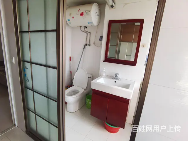 东中街地铁口五楼两室拎包住1600每月 - 图片 6
