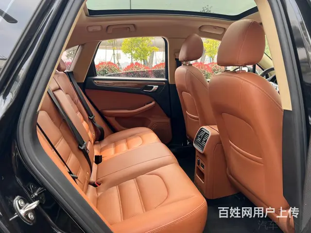 众泰SR9 2017款 2.0T 双离合 极致之巅版 - 图片 6