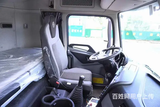 虹宇厂家直销东风天龙9.6米冷藏车 现车低价处理 - 图片 9