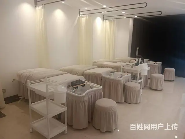 （51旺铺推荐）工业园路180平美容美发转租（无转让费） - 图片 2