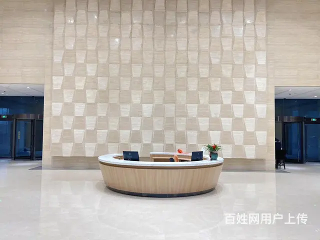 星城中心，地铁口，大小都有，得房率高，拎包办公，精装修带家具 - 图片 7