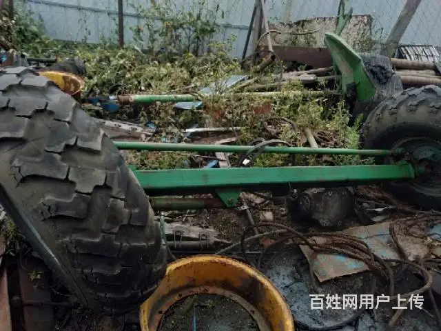 高花胎抛洒跑车支重轮3316边间1065方轴 - 图片 3
