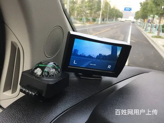 江铃全顺2.0T低顶国5柴油六座蓝牌 - 图片 3