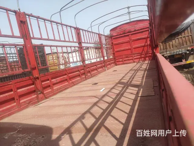 东风天龙 厢式货车 - 图片 3