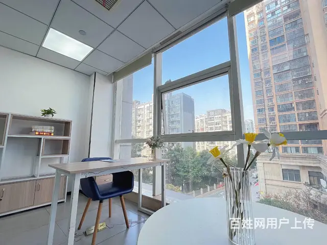 送2个月免租期，万家丽商圈1加1靠窗的精装办公室，户型方正 - 图片 3