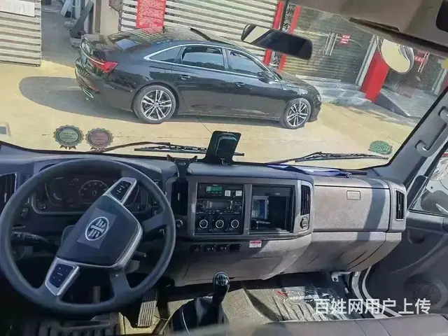 厂家直销解放牌危险品厢式车 可出多类白菜价处理 - 图片 9