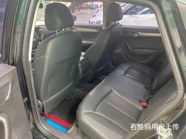 荣威i6 2017款 1.5T 手动 20T 豪华版 - 图片 7