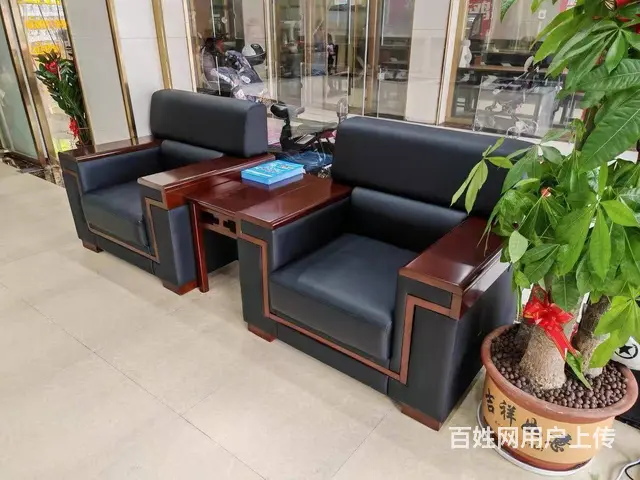 屏风工作位  桌  椅文件柜会议桌办公沙发批发直销 - 图片 4