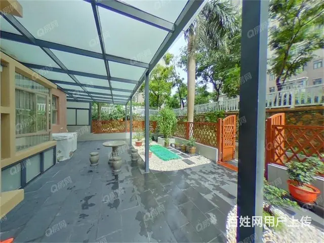 一楼私家花园华翠豪庭精装大四房位置安静朝正南无税 - 图片 5