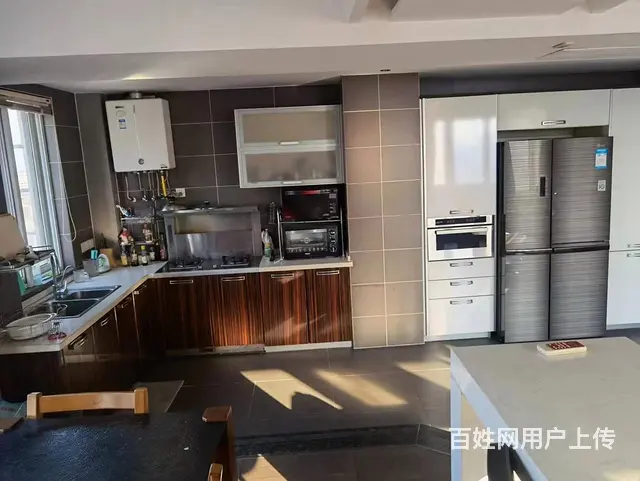 出租，文化一村，四楼三室两厅一卫，精装，1400月 - 图片 1