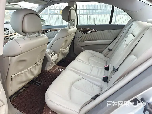 7.68万转09款梅赛德斯奔驰E230手自一体豪华版 - 图片 6