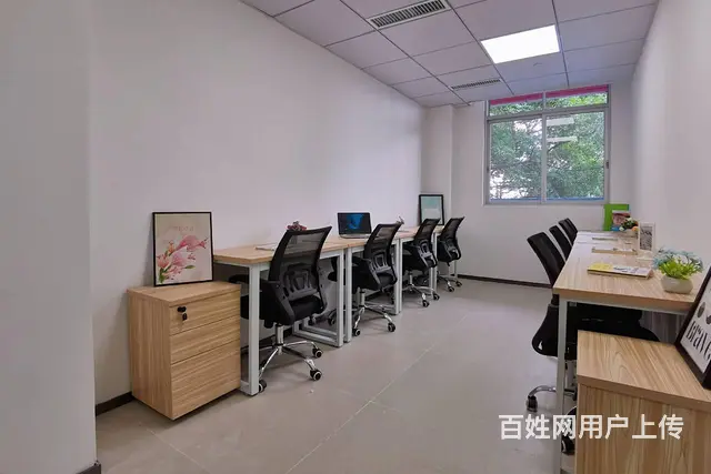 荔湾黄沙创意园 1~15人办公室 可短租 - 图片 1