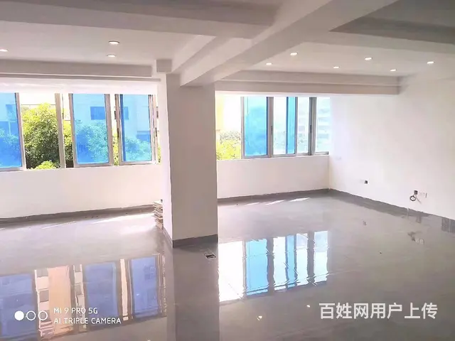 办公室出租好停车西河汽车站附近电梯中层光线足110方商住用地 - 图片 4