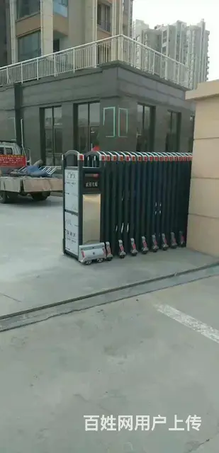 安装车库门，卷帘门，伸缩门，电动门，感应门，快速门 - 图片 1