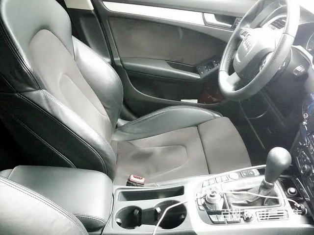 奥迪A4 2012款 A4L 2.0TFSI 无级 - 图片 11