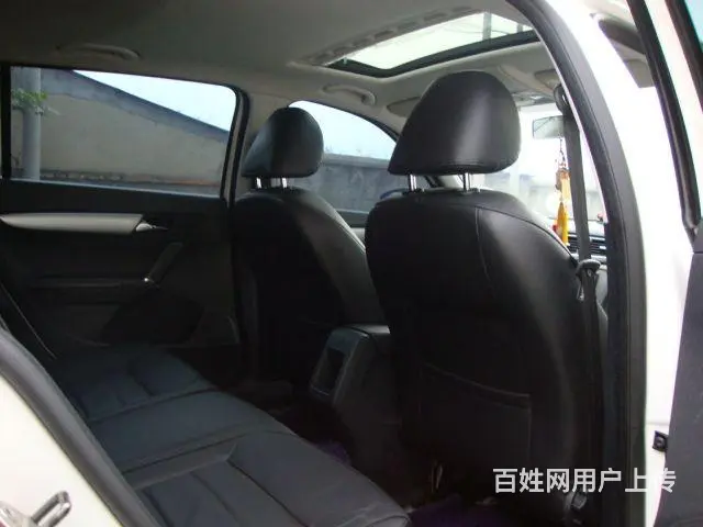 实际年份实际公里数，自动档天窗，天窗黑色真皮座椅， - 图片 4