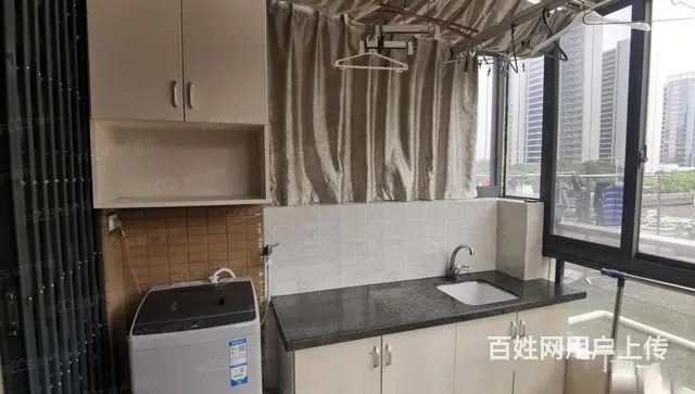 赞成丽景苑，3楼，双阳台，带超大平台，有钥匙 - 图片 5