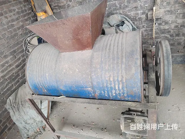牛羊拌草机 - 图片 1