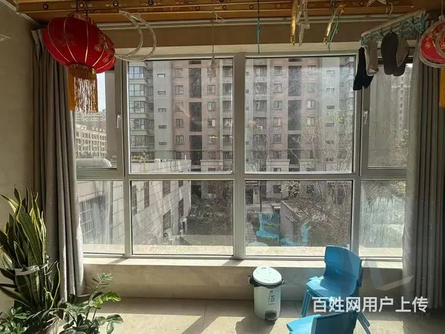 交通方便盛世华府3室精装业主急租 - 图片 2