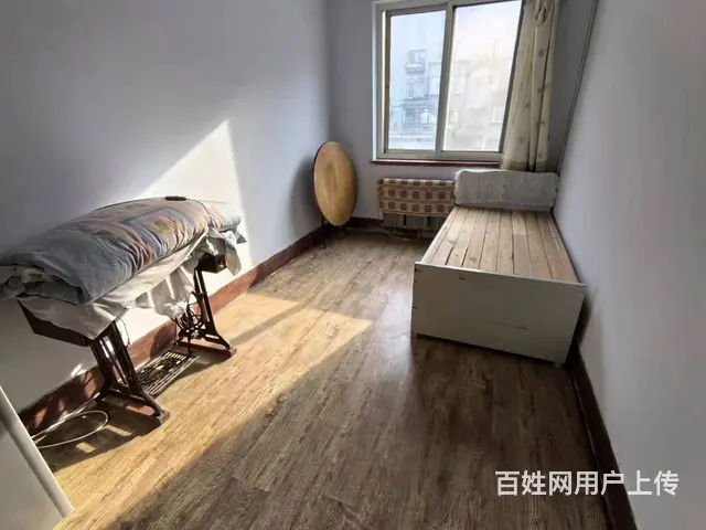 站前学区 普通住宅 简单装修，步梯4楼 - 图片 1