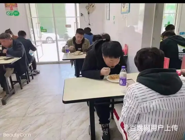 和平北市场盈利中烧烤，面馆出兑 - 图片 2