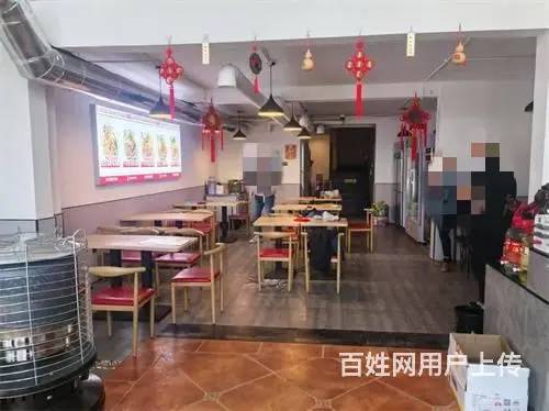 西山香麓牛肉面烧烤店出兑，二楼三楼可单独出租 - 图片 2