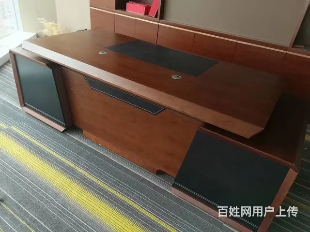 广州二手办公桌椅出售，老板桌会议桌屏风卡位包送装 - 图片 9