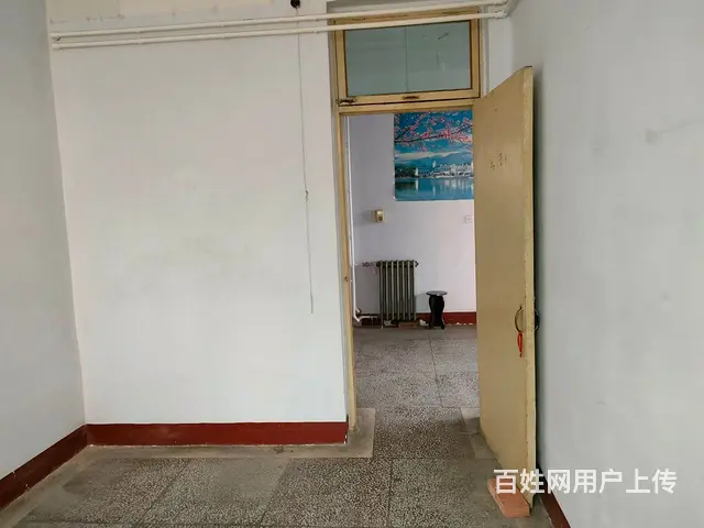 山城，未来苑小区，四楼，证件齐全， - 图片 1