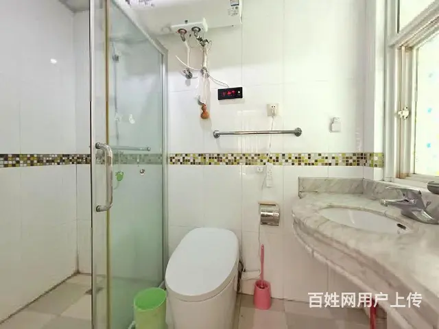 银行家园 四房两卫 居家装修 拎包入住 小区环境 近大同 - 图片 7
