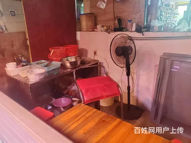 位置优越 客流量大 做生意的好地方 - 图片 4