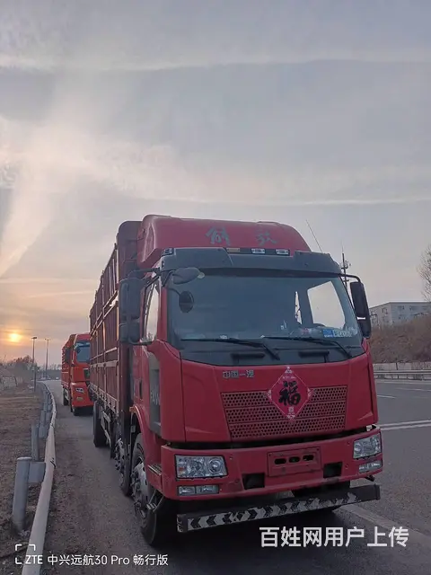 解放 厢式货车 国3 - 图片 3