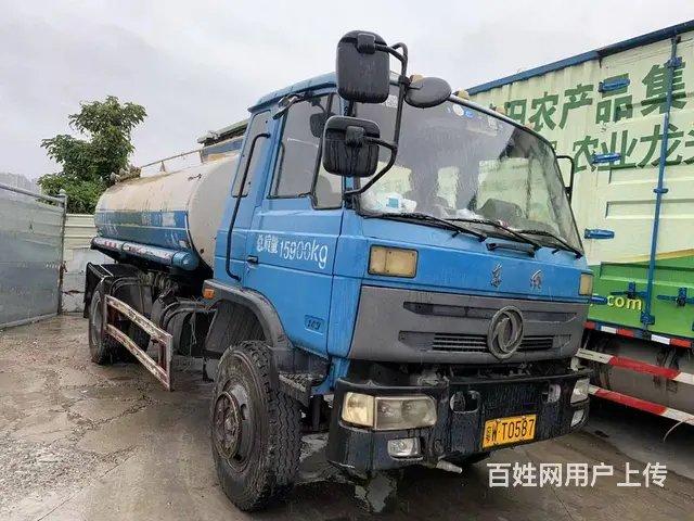 出售2014年9月、可装10方洒水车，全车原版原漆 - 图片 1