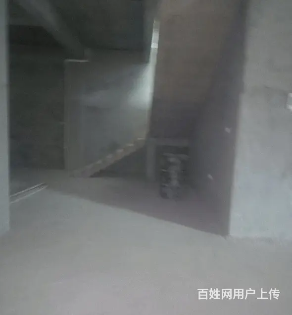 位置优越 人流量充足 方便停车 适合多种行业 租金便宜 - 图片 4