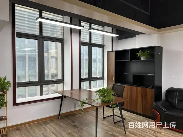 城北 花都艺墅90平办公室 带隔断 带办公家具 - 图片 2