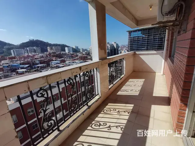保税区对面信达大厦三房办公  带办公设备 - 图片 9