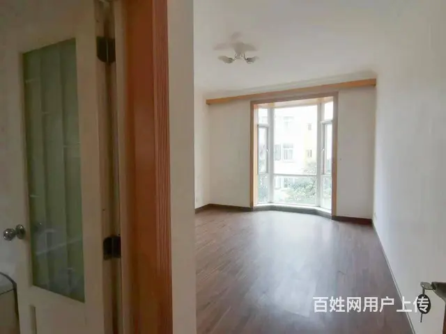 北苑龙湖园 出门即是音乐广场带户口可就读五中 南北坐向 - 图片 8