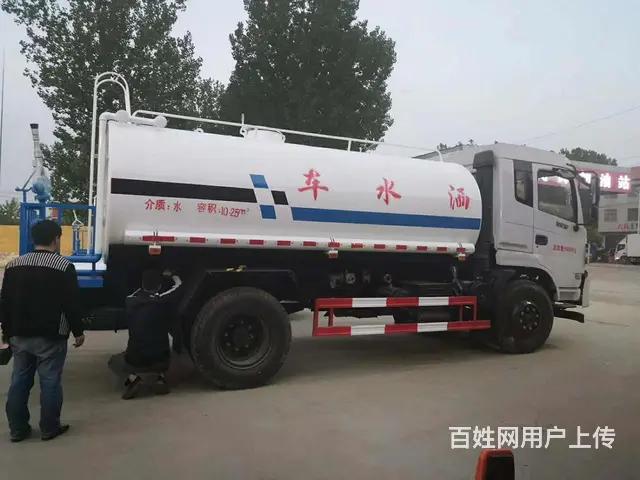 厂家低价出售一批吸粪车，三轮洒水车各型号都有 - 图片 1