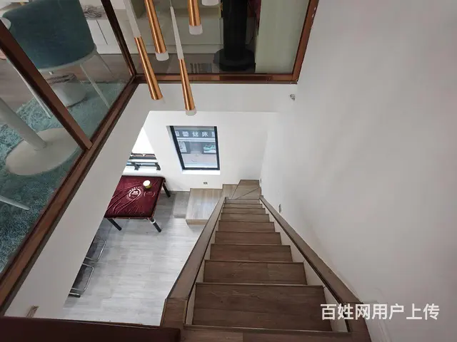 可做三房的单身公寓，只要32万 - 图片 2