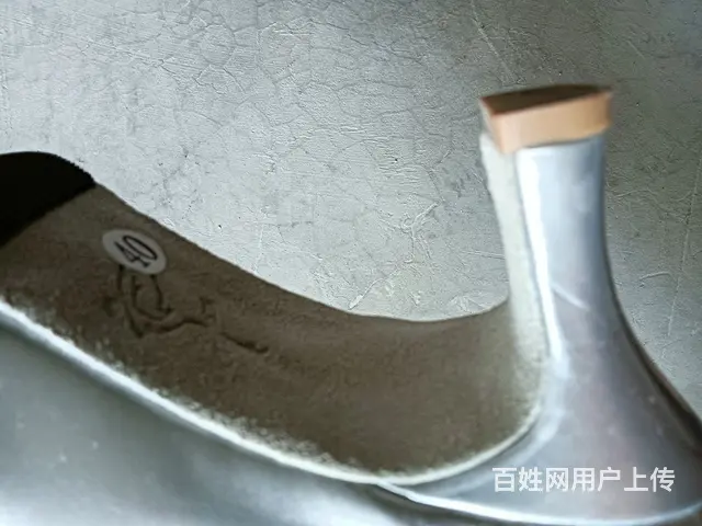 都是银白色的 - 图片 9