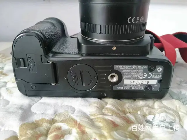 收藏级别佳能第一款数码单反相机D30 - 图片 4