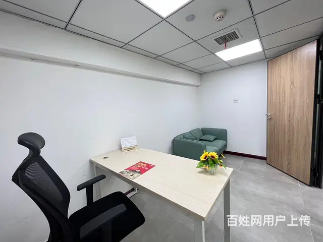 长沙市中心！地铁口位置，十人内日租/月租办公室出租 - 图片 5